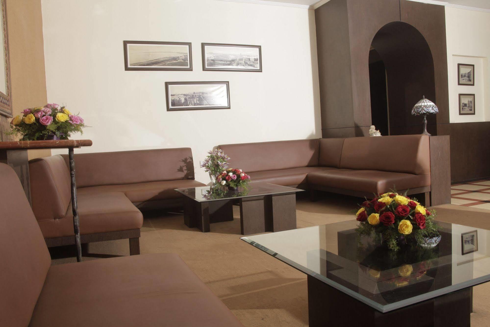 Sea Green Hotel Bombay Exterior foto