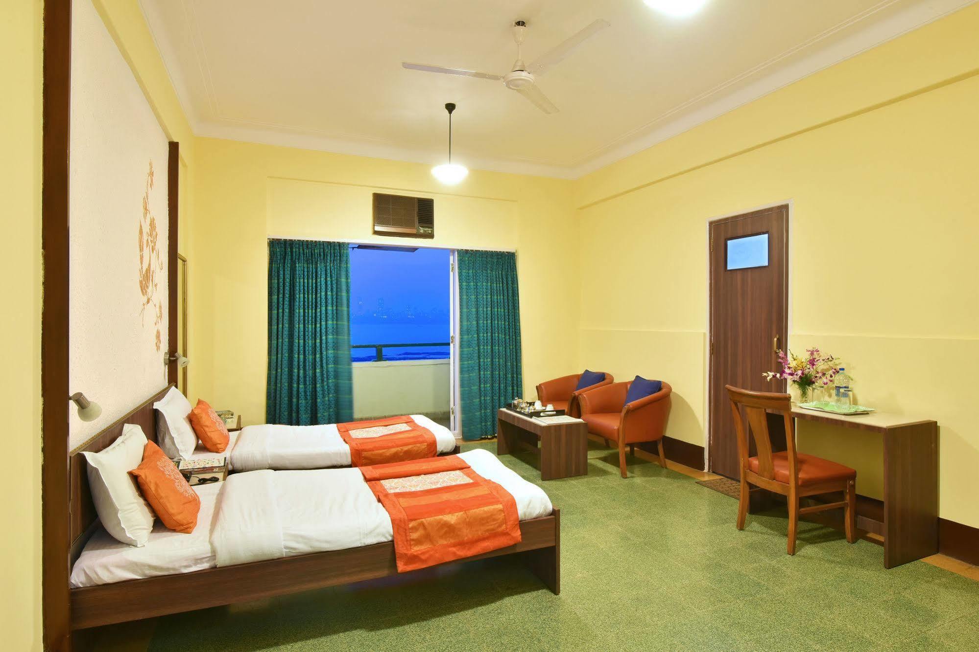 Sea Green Hotel Bombay Exterior foto