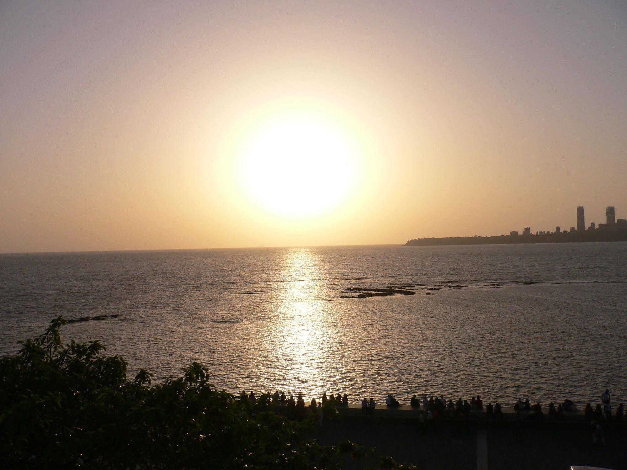 Sea Green Hotel Bombay Exterior foto